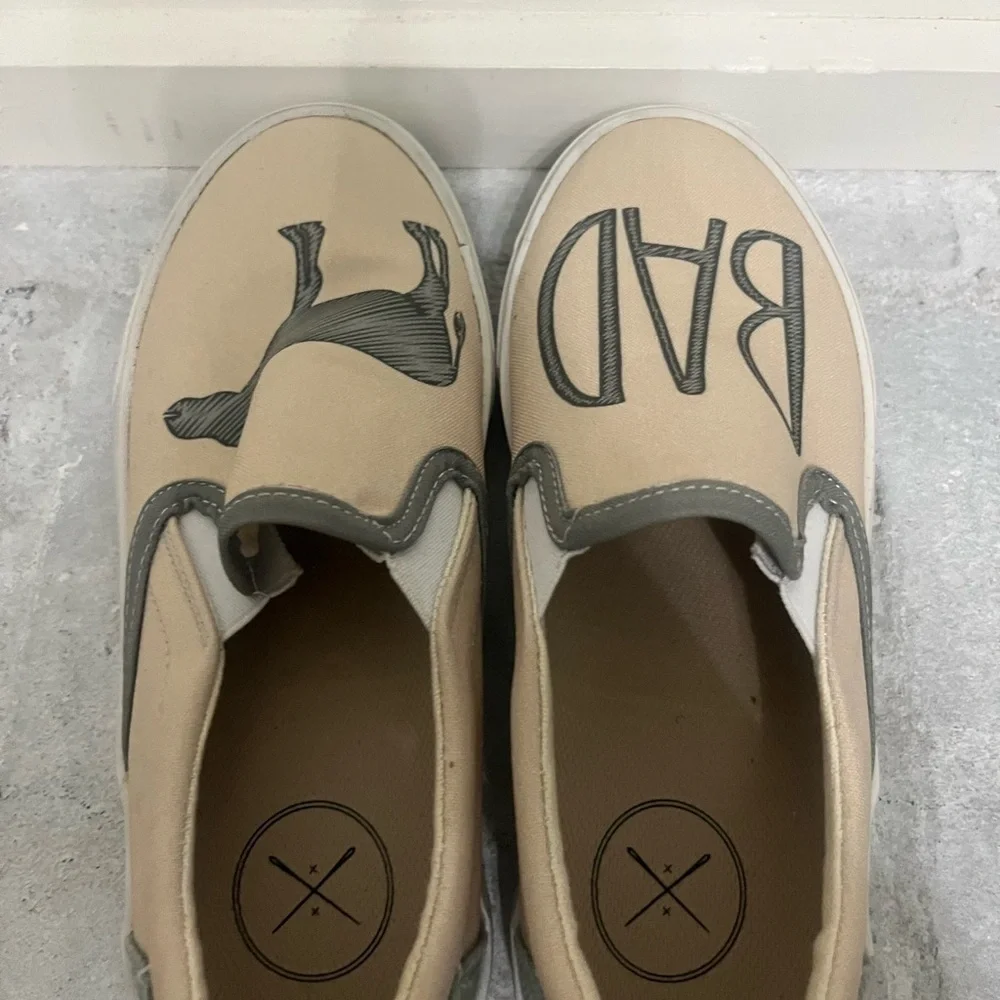 Inkkas bad a** slip on sneaker size‎ 5